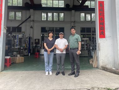 Iranilaiset asiakkaat