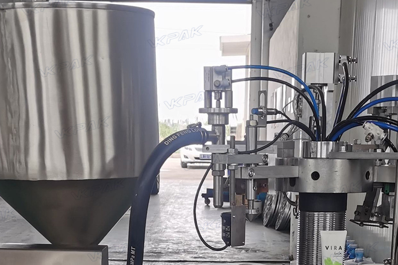 Putken täyttöjärjestelmä