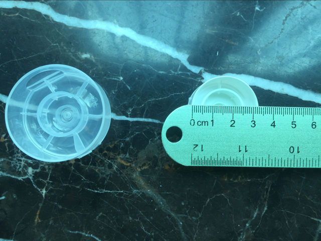 teipit adhevie kutisteholkkien etiketöinti.JPG