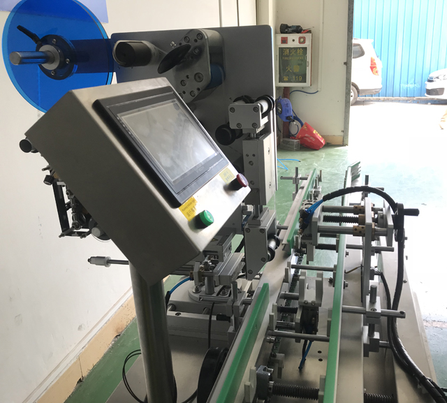 sivukuva mallissa VK-LBL labeller.jpg