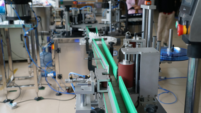 täyttökorkki labeling.jpg