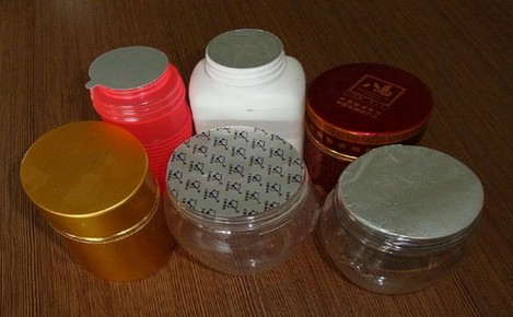plastic bottles samples after being sealed induktio.jpg