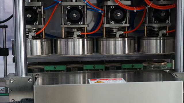 piirustus tyhjiö capper.jpg:lle