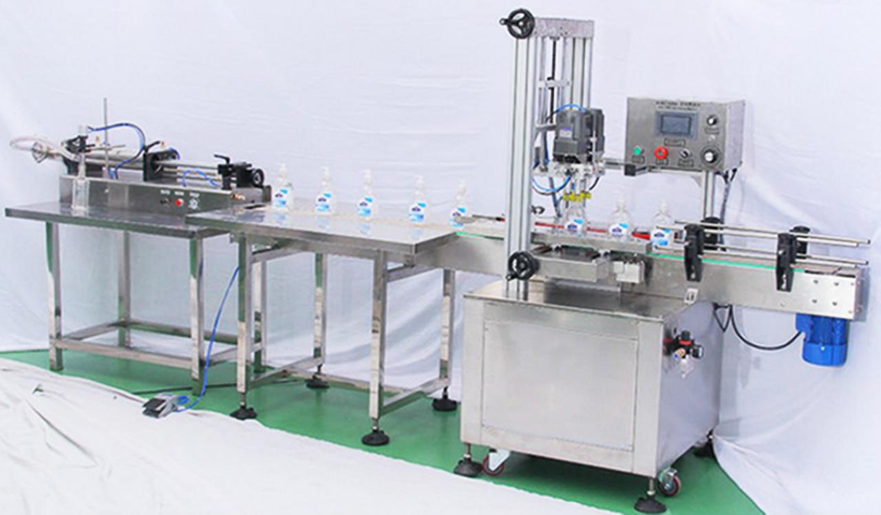 automatic screw capping machine inline ruuvisulkukone.jpg