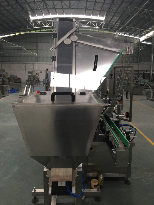 caps automaattinen ruokintajärjestelmä.jpg