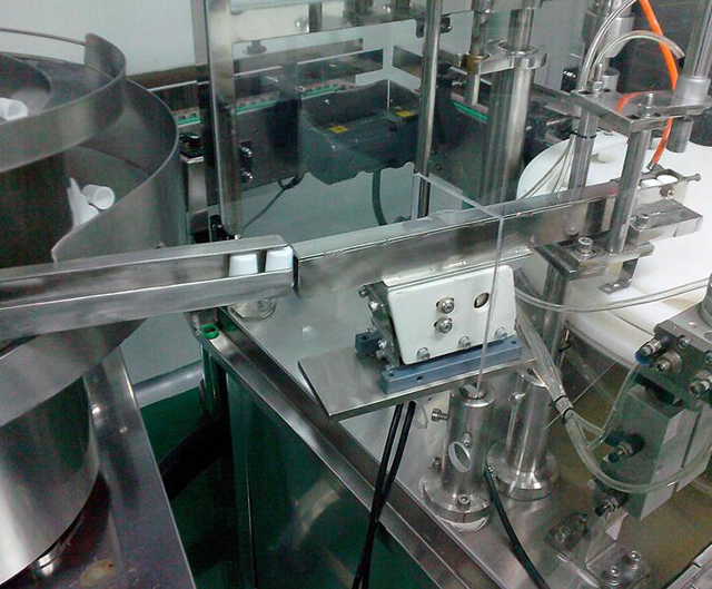 sulje kuvat capping.jpg täyttöä varten