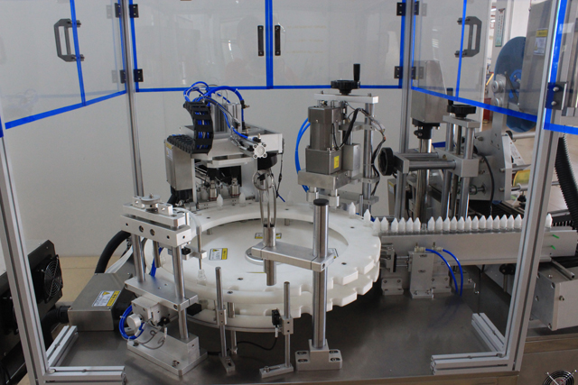 pullojen täyttöprosessi.jpg