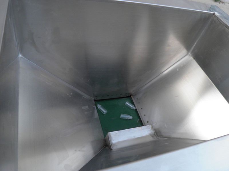 E liquid unscrambler for filling capping line pullon unscrambler for E liquid.jpg