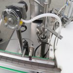 E Nestemäiset silmätipat Peristaltic Pump Monoblock täyttökorkkikone