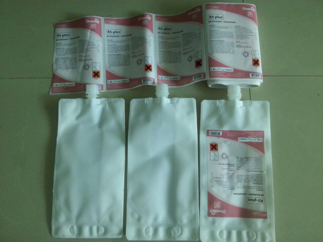 pussien etiketöintikoneet puoliautomaattiset (4).jpg