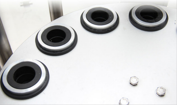 holding trays for tubes filler sealer equipment pitoalusta tubes.jpg