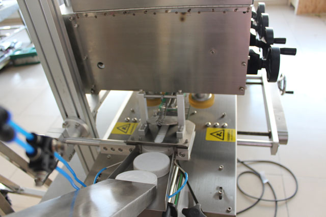 korkkikone nostolla (1).JPG