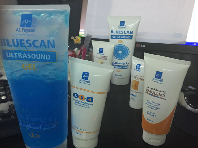 putket näytteitä kerman täyttöön.jpg