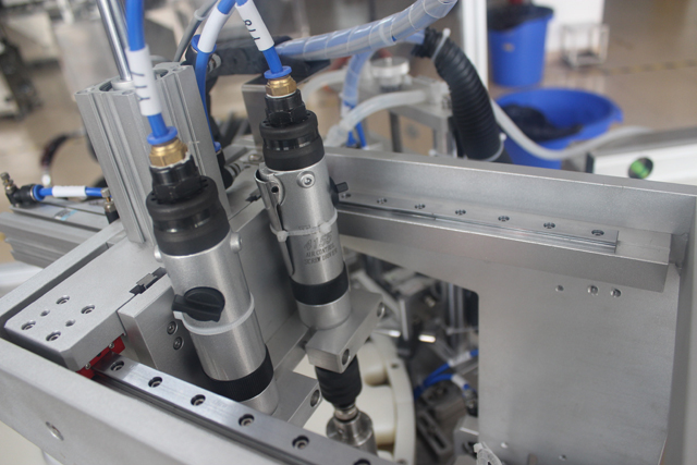 servomoottorin ohjauskorkki 2 kpl