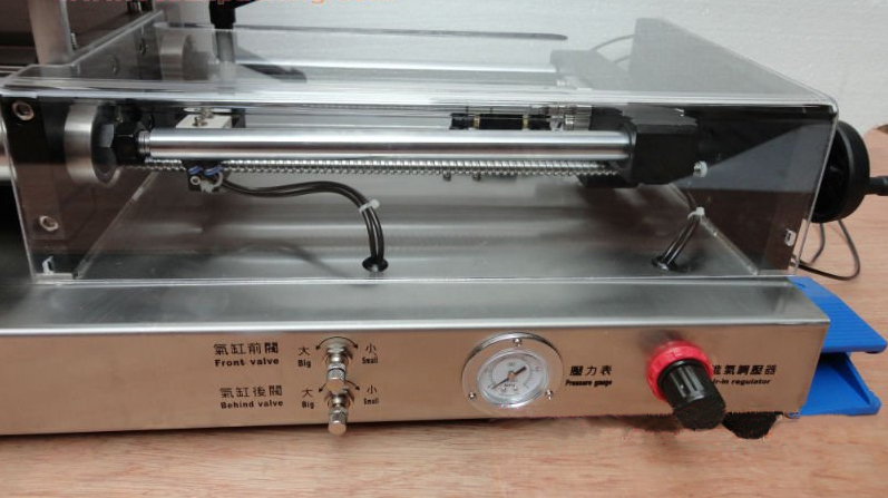 pneumatic part from cream filling machine lähikuva kaksipuoleisesta suppilokoneesta jam.jpg